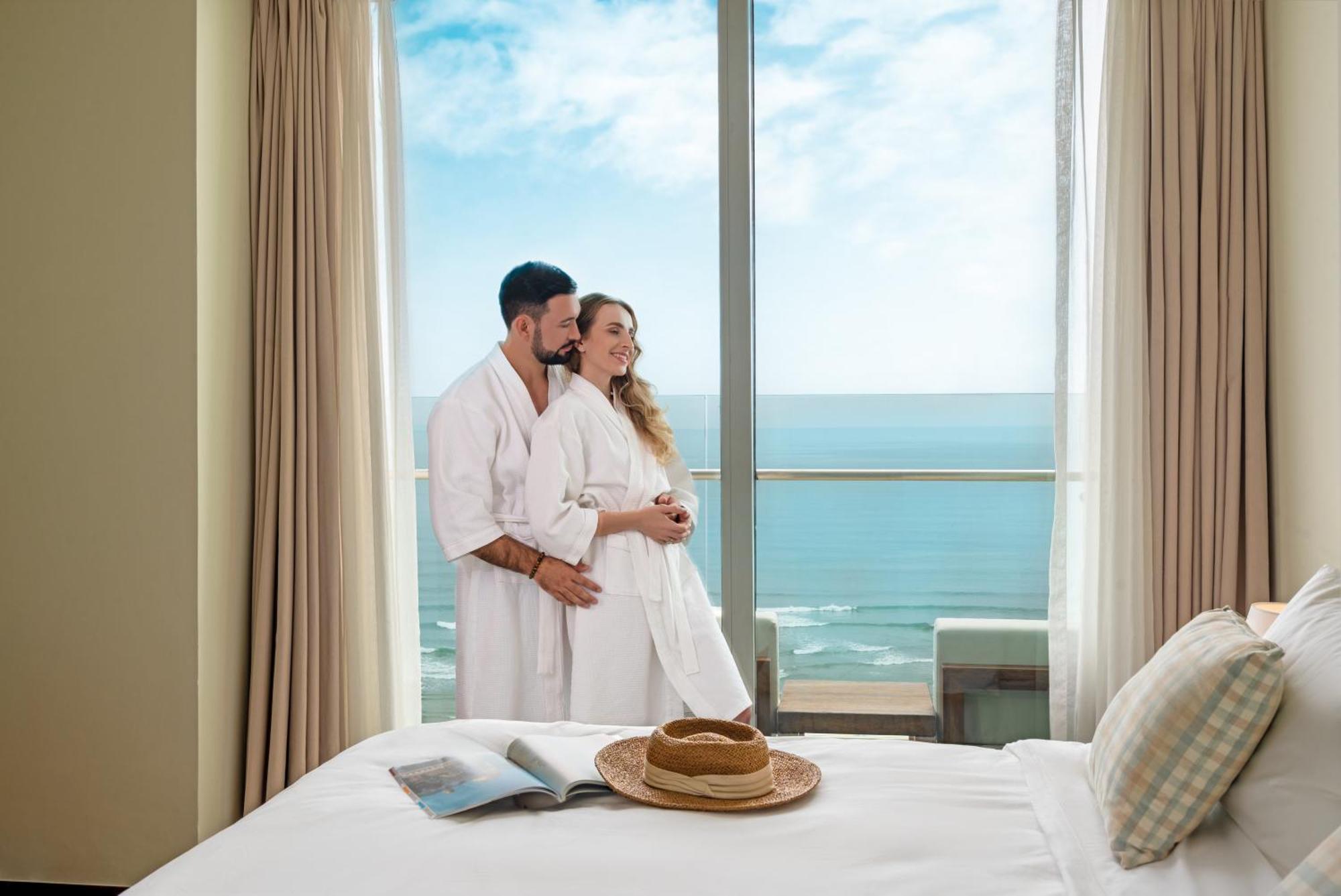A La Carte Da Nang Beach מראה חיצוני תמונה