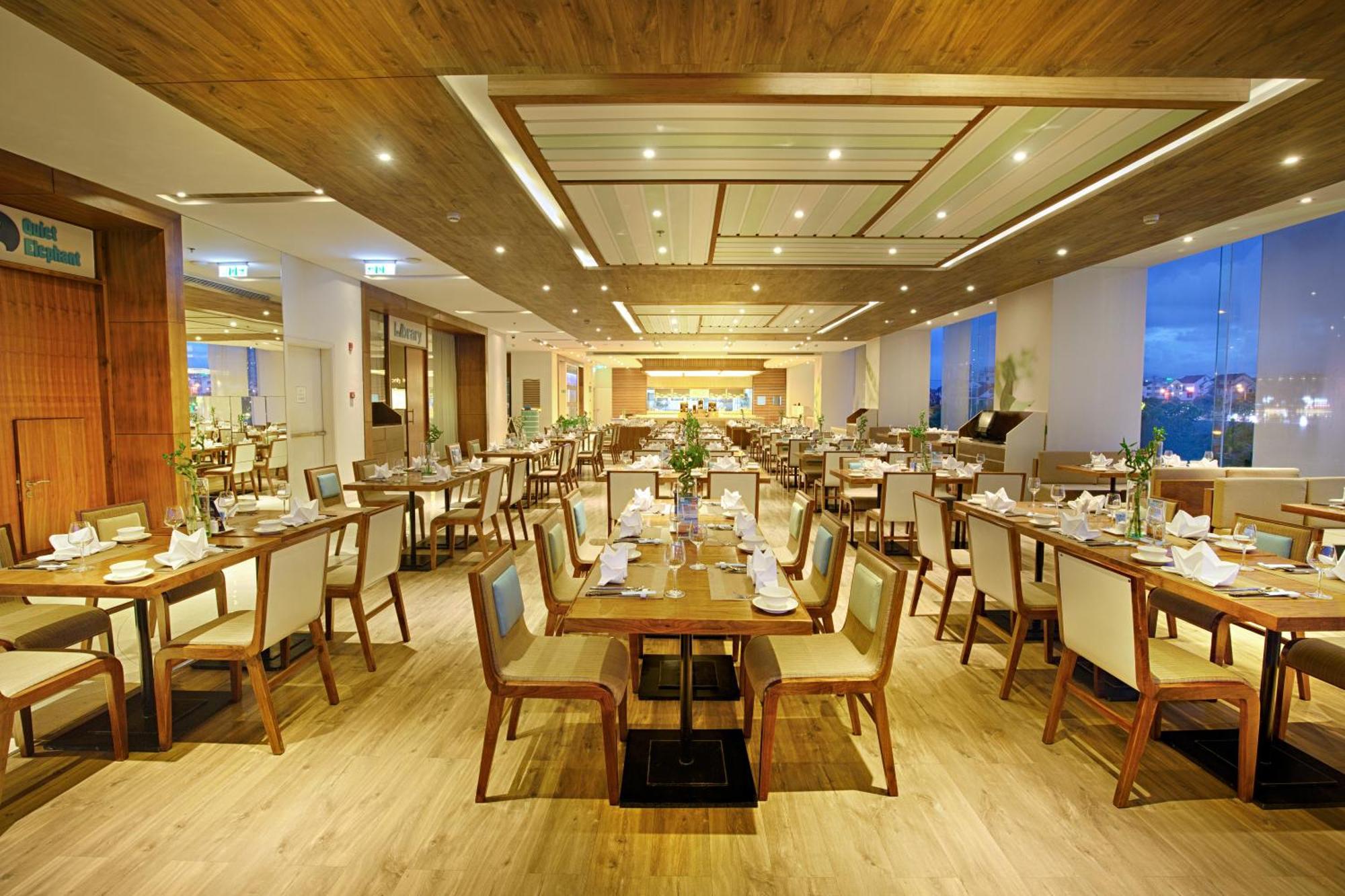 A La Carte Da Nang Beach מראה חיצוני תמונה